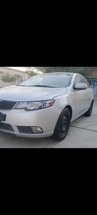 كيا فورتي ٢٠١٢ • ١٦٠٠ بنزين • أرقام اربيل