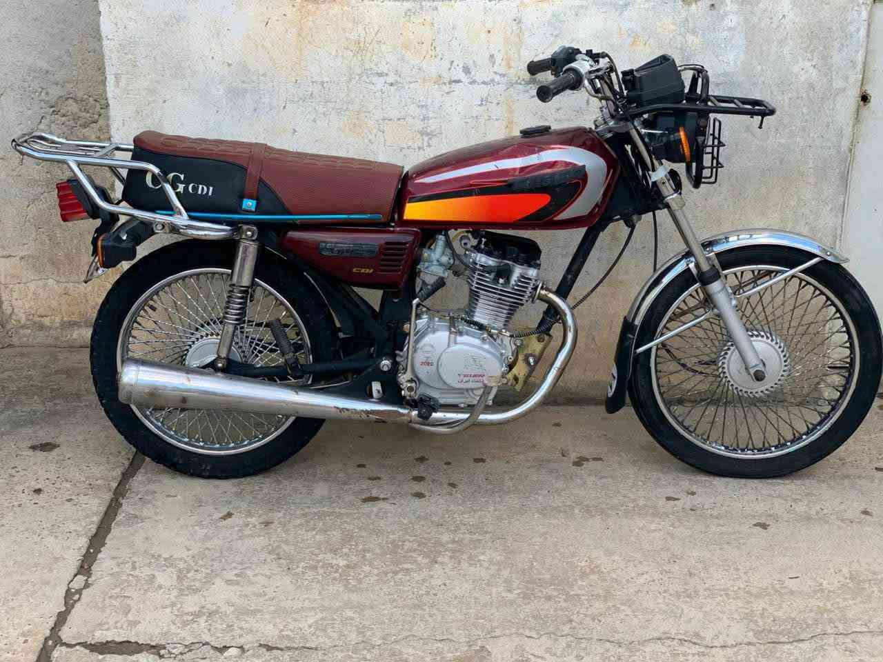 دراجه تايكر للبيع السعر 325وبي مجال شويه مكاني بيجي مو شراي لا تراسل مراوس ماراوس هاذ رقمي ***********
