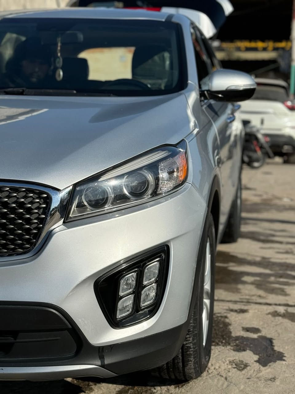 سورنتوا 2017 امريكي محرك 4 سلندر رقم بغداد للبيع المكان كربلاء السعر 170 وبيها مجال للاستفسار ***********
