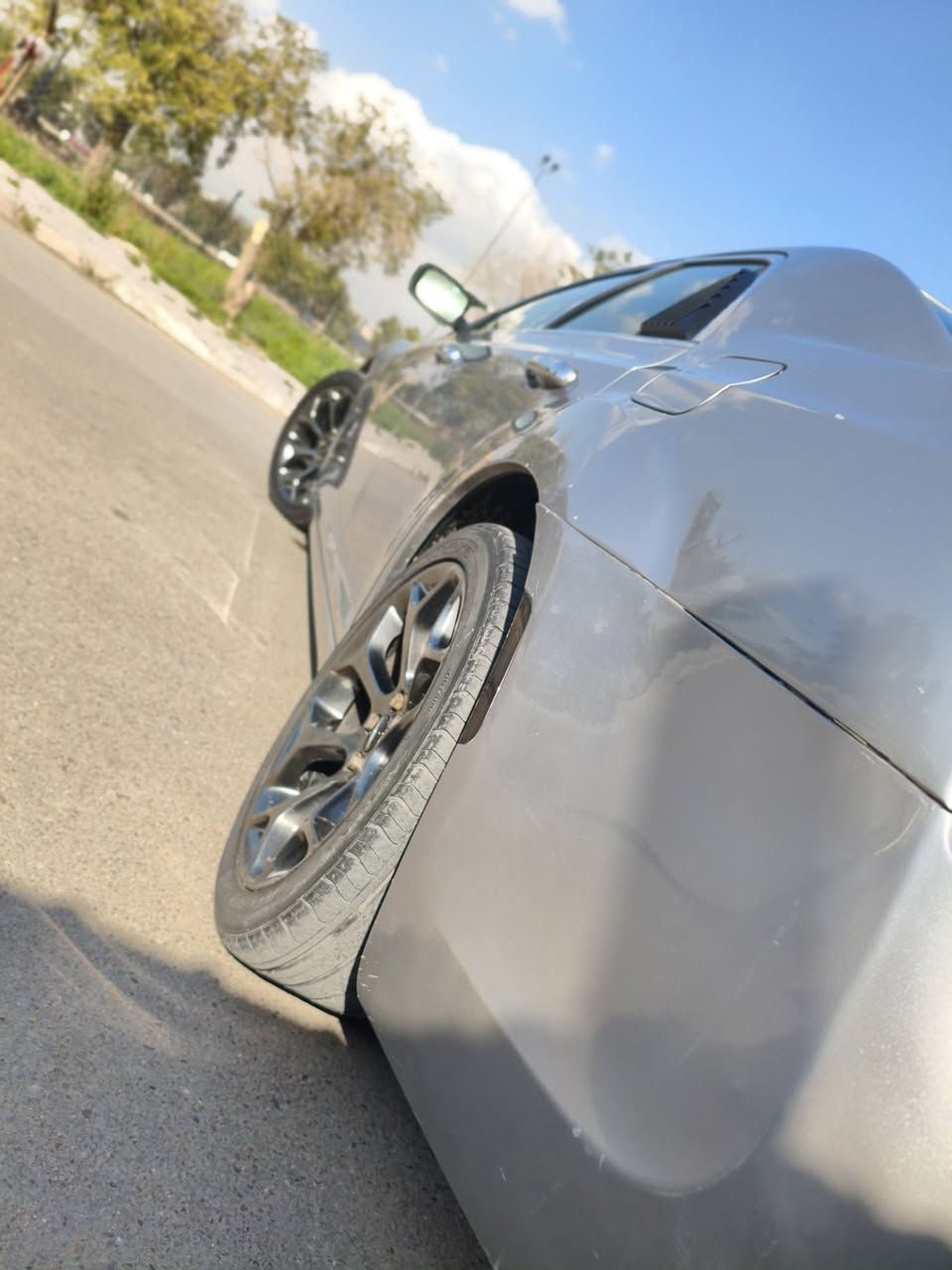 فول موصفات موديل 16السياره ربع ما اذب عليه تخم تاير حدادي صدر السياره كفاله مكاني بغداد الجديدة ***********وبامه Cفول
