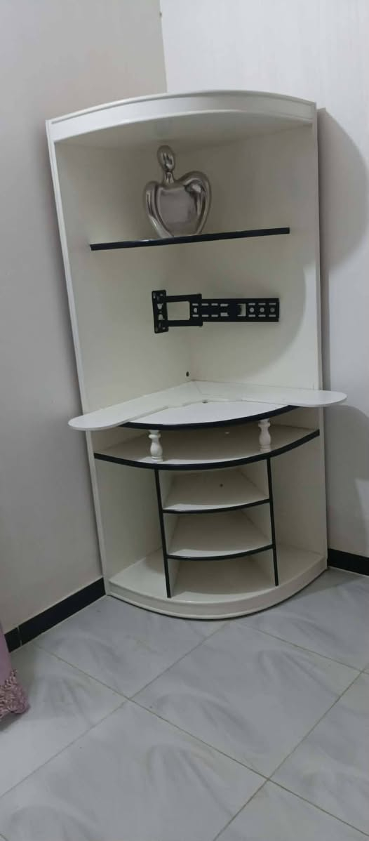 للبيع مكان بابل كلمن و سعره  زاويه30 و ميز مرايه30 و ميز شاشه100 و تيبلام 40


**إذا كنت صاحب هذا الإعلان وتريد حذفه لأي سبب، رجاءا أرسل رسالة إلى الدعم الفني**