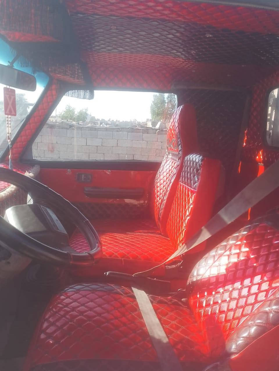 البيع كيه 96 رقم نكليزي تحويل ثاني يوم سياره جاهزه الشغل تخم تاير دوشمه جديد الموقع بغداد المعامل ***********
***********
