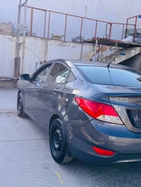 اكسنت ٢٠١١ • جير عادي • موتور ١.٦