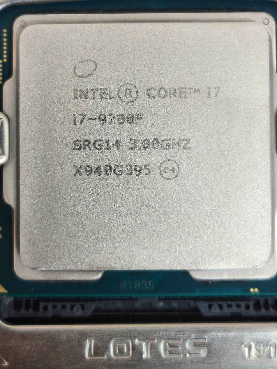 السلام عليكم 
كومبو(بورد ومعالج) مستخدم نظيف جداً للبيع 
Core i7 9700f المعالج
Z390 Pro series MSI البورد
السعر 165 الف(سعر ثابت)
مكاني بغداد ومتوفر توصيل


**إذا كنت صاحب هذا الإعلان وتريد حذفه لأي سبب، رجاءا أرسل رسالة إلى الدعم الفني**