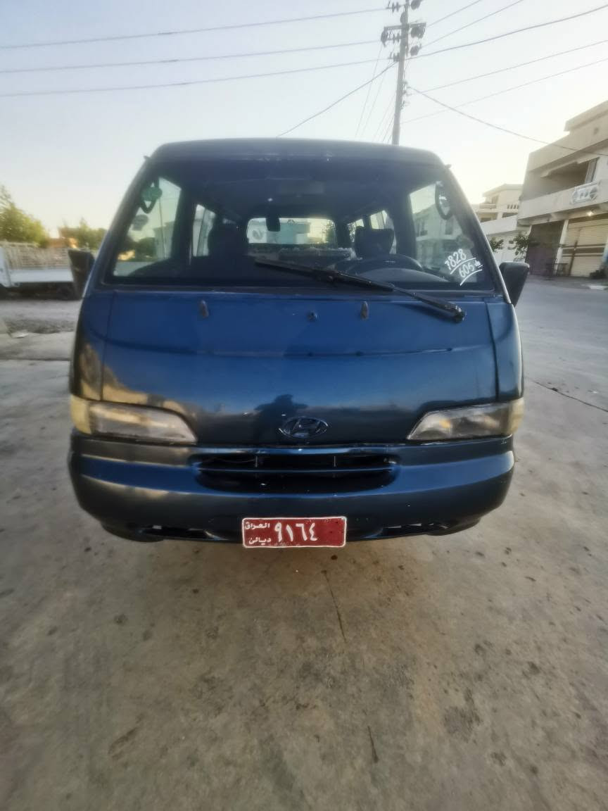 هۆندا hyundai
مینی پاس 12نەفەری
گێڕومەکینە ئۆنجی مەڕغوبی بازاڕ6پستۆن ، 
بەنزین لە مەکینەی بیلادی کەمتر دەخوات
گێڕ عادی 
 ،سه يارەکە ئاڕم بووە ئاڕمی بزربووە،!!!
 بەعلوج دەیفرۆشم
 ،دەعم ولێدراوی نیە،
 وەرگەڕاوو موس وبڕاوە نیە،
 گێێومەکینەو توندوتۆڵی بەشەرت
، کارە بایی بەشەرت
، تازە بۆیاغ کراوەتەوە بۆ جوانی،
مشتەری تێل بکە لەخزمەتدام
نرخی 21گەڵاو مەجال هەیە
ناونیشان چوارقوڕنە
ژ.م ***********
ڤایبەرو وەتسئەپی لەسەرە رانية, السليمانية
