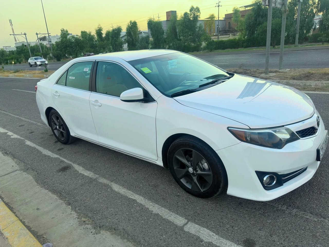 تويتا كامري 3قتع سبوغ بدون دواخل گير محرك بدون عيب رقم سنيوية جديدلحد 2030سليمانية سعر 118$.  ***********.  ***********. كركوك, العراق
