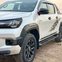 للبيع  ادفنجر 2023 كفاله عامه رقم دولي ماشية 60 الف  مسستمه وكاملة  07...