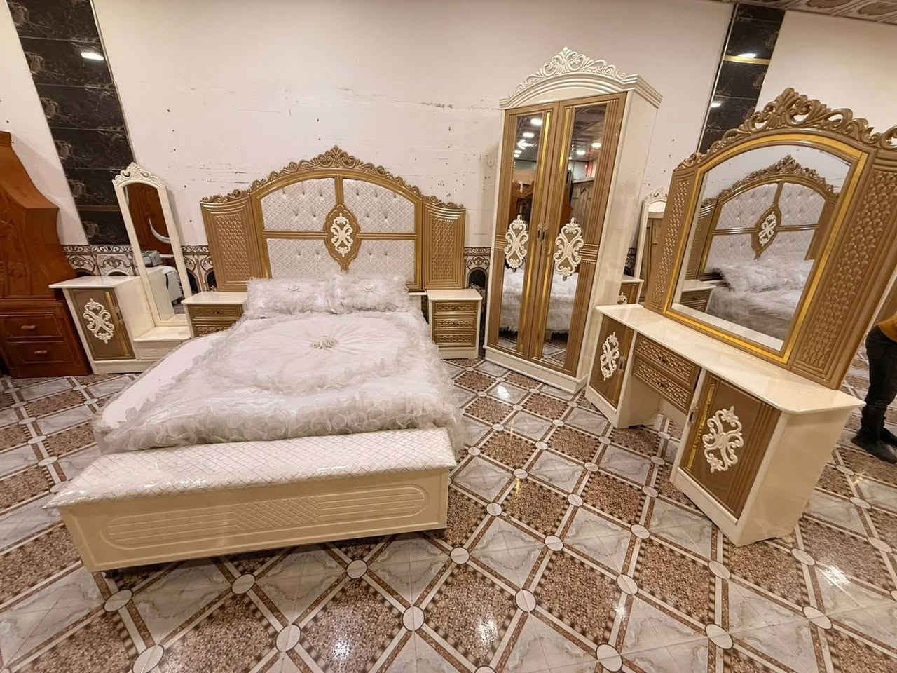 🔥 عرض خاص.. خاص.. خاص 🔥
📢 معرض أبو رسل الجشعمي

لا تفوّت الفرصة! ⏳
لفترة محدودة ولمدة 5 أيام فقط

💰 القسط الشهري: 170ألف دينار فقط

سارع بالحجز قبل انتهاء العرض، واستفد من أفضل الأسعار والتسهيلات.

📩 راسلنا الآن لمعرفة التفاصيل والحجز.


**إذا كنت صاحب هذا الإعلان وتريد حذفه لأي سبب، رجاءا أرسل رسالة إلى الدعم الفني**