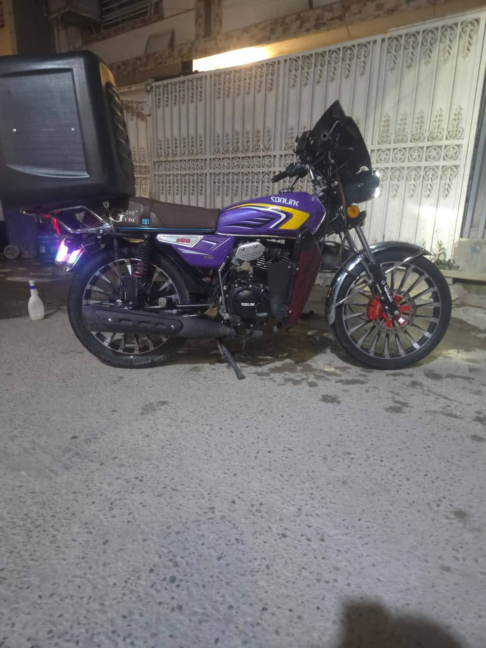 سلام عليكم دراجه سونيك للبيع مديل 2025دراجه جديده مشتغله شهر دلفري اوراق بس ورقتين السعر 750وبيهة مجال حك الجيه مكان البياع شهداء السيديه تقاطع الدرويش رقم ***********
