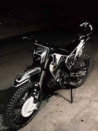 قفاز • ٣٠٠ CRX • ٢٠٢٤