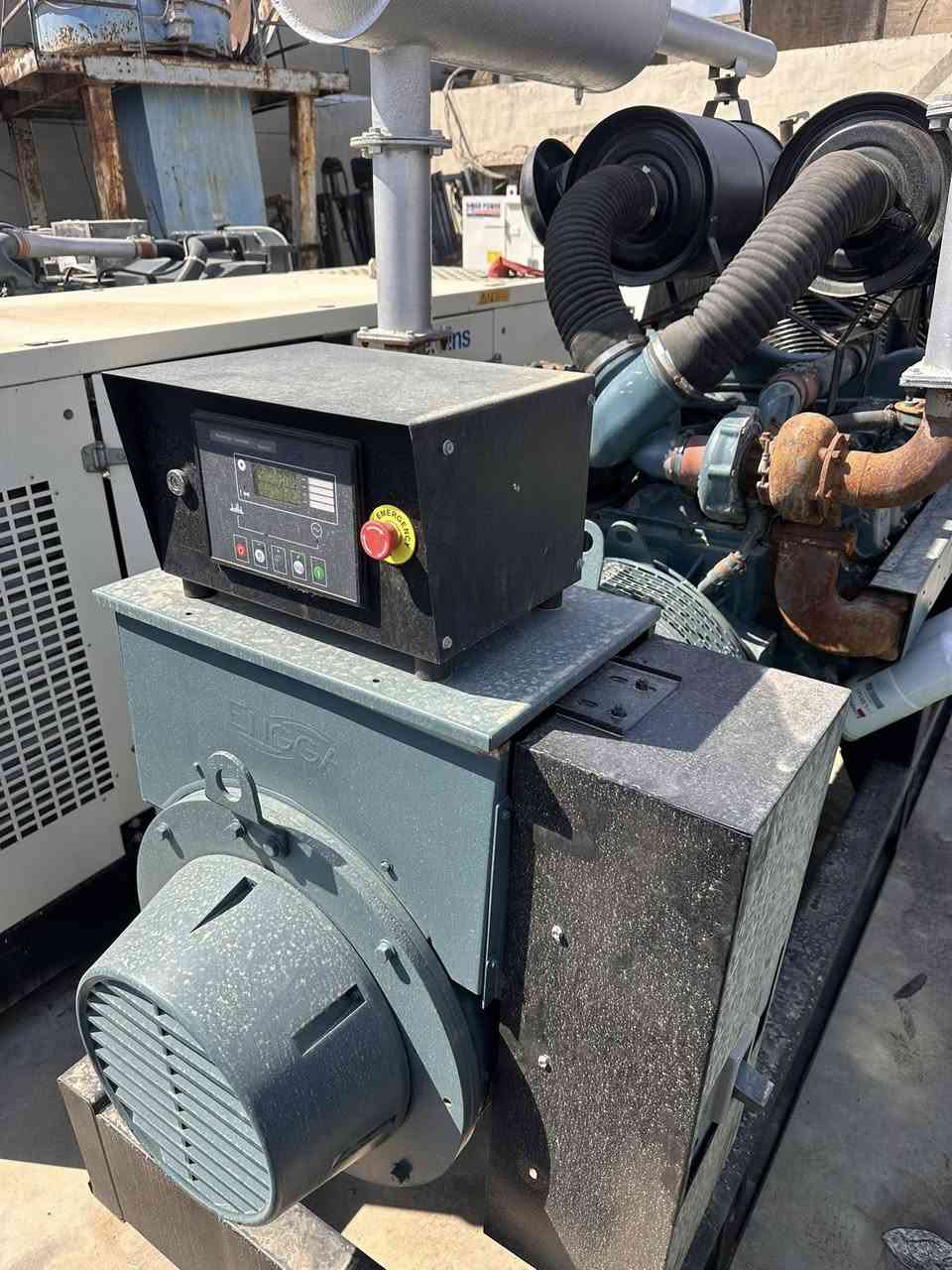 سلام عليكم 
دايو دوزان 10 سلندر 
اوربي بلادي دوزان الاصلي 
500kva شاشة اوتو 
العنوان اربيل يوجد توصيل 🚚 
***********
