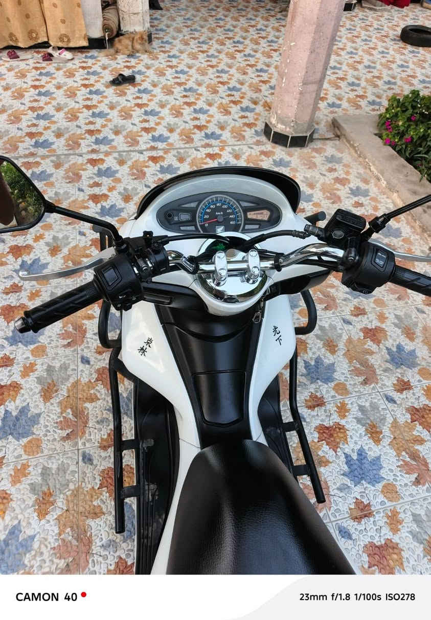 السلام عليكم
العنوان الديوانية
Pcx جيل اول ياياني  JF الدراجة جديدة كلش حساس ازدحام وحساس ستان كهرباء كلهة بلاد مامبدل بيهة برغي السعر 12 ونص  مجالهة بسيط كلش صارلهة 3 اشهر من ماخذهة مكان الديوانية ***********
