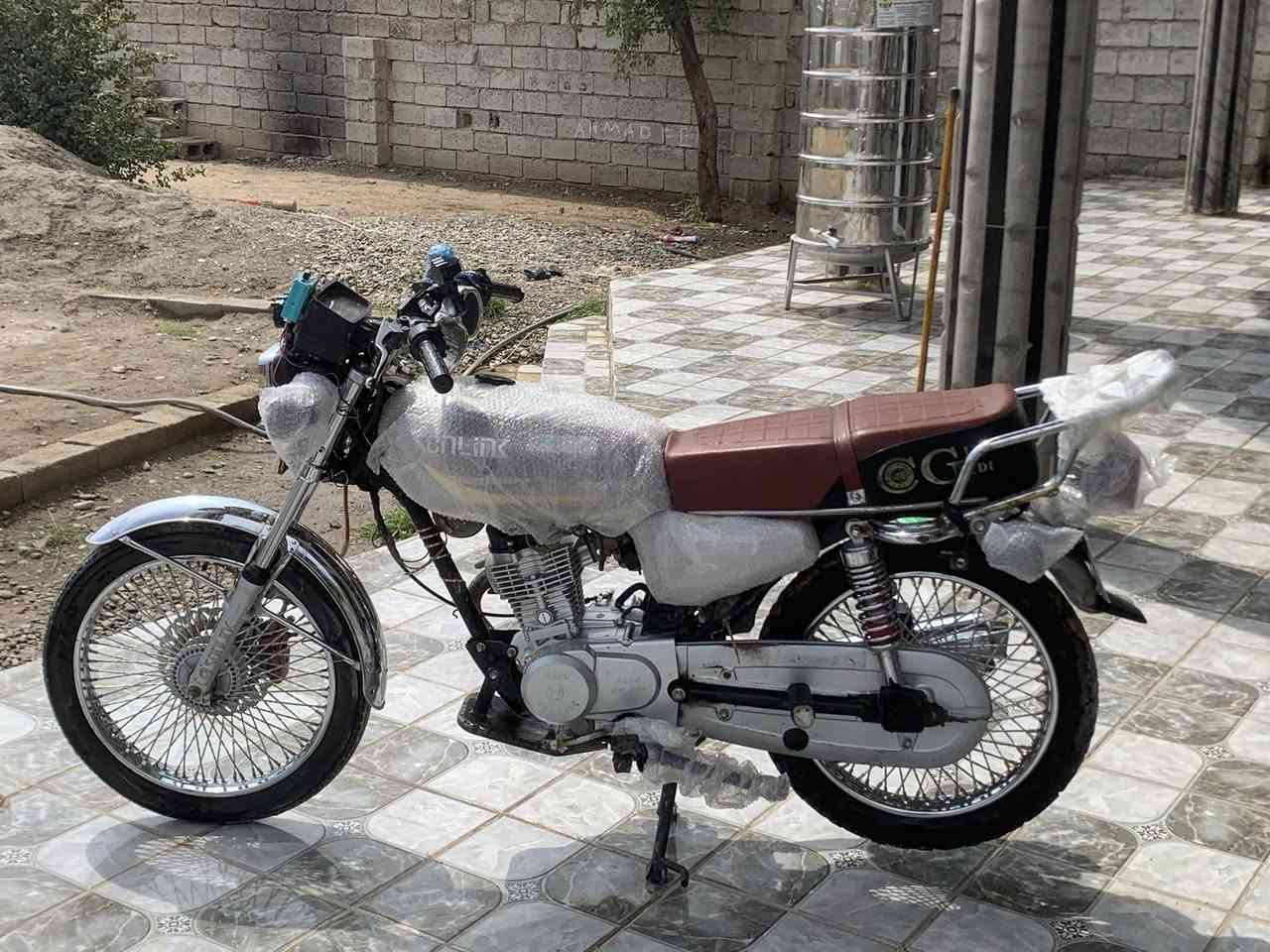 تايكر البيعموديل24 محرك شرط ممفتوح ولا ملعوب كهربائيات كله شغاله باب اول وزن ثقيل  الحرداجه انضف من الصوره  المكان تكريت البعجيل فلكت الفرسان العلم السعر خاص  وموجود وتساب فقط لن الخط ميشتغل***********
