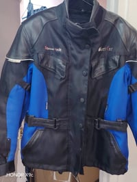 قماصل سيفتي • أزرق إكس لارج • أخضر لارج