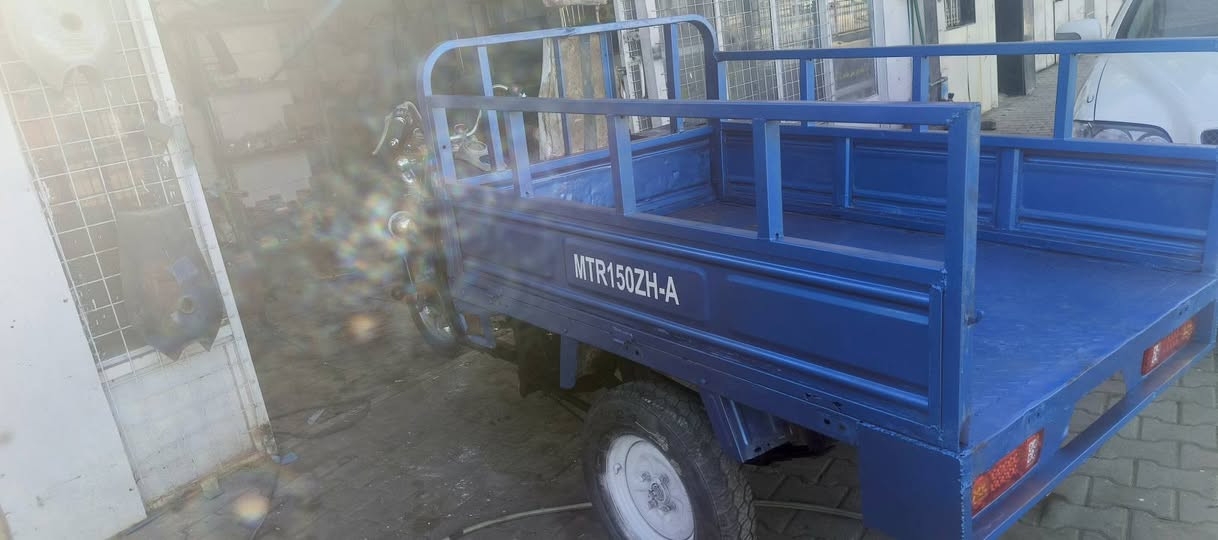 سلام عليكم ستوته امتيار  كلك كلك كلك لبيع سعر 750 وبيه مجال رقم لموبايل ***********
