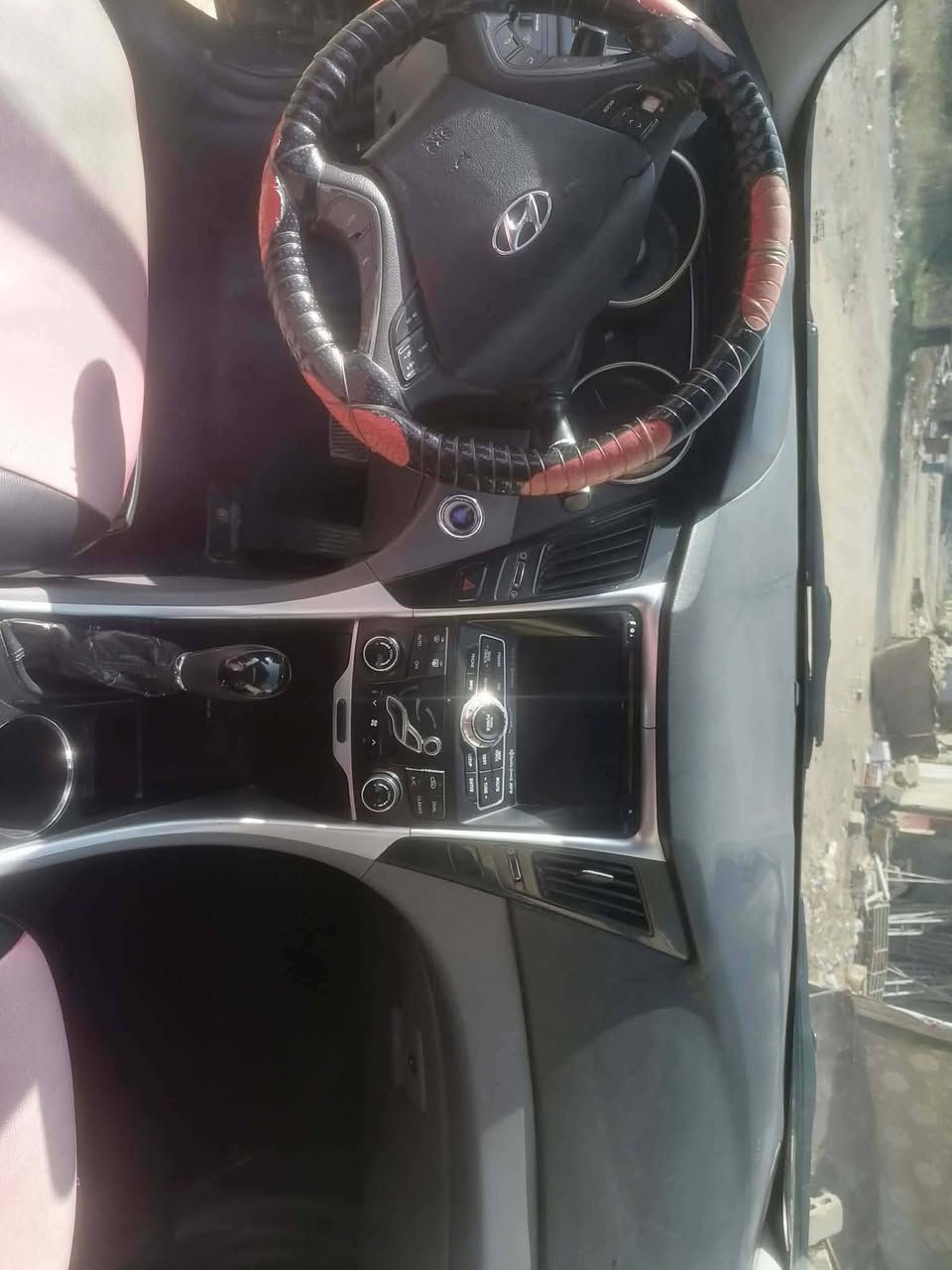 سوناته موديل ١١ البيع تصال عله هاذا الرقم تفاصيل تفاصيل 
***********
