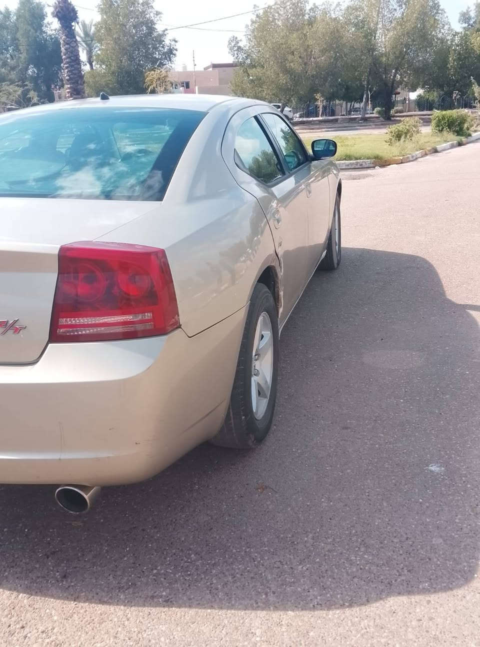 السلام عليكم سياره جارجر مديل 2008 سياره  جاهزه من كلشي مامشتغله ع الخط ابد مال جناي ١٥ سنه صاراله عدنه بيه مكانات صبع بدون حادث أثر شخوط موجوده صور الطع المصبوغه قبل صبغ تبريد تتفيه كله شغال منضومه زنون تخم تاير جديد سياره مانقصه كلشي مكان سياره بغداد شهداء البياع السعر ٩٥ بيع الو مراوس حسب القناعه رقم الهاتف.***********
