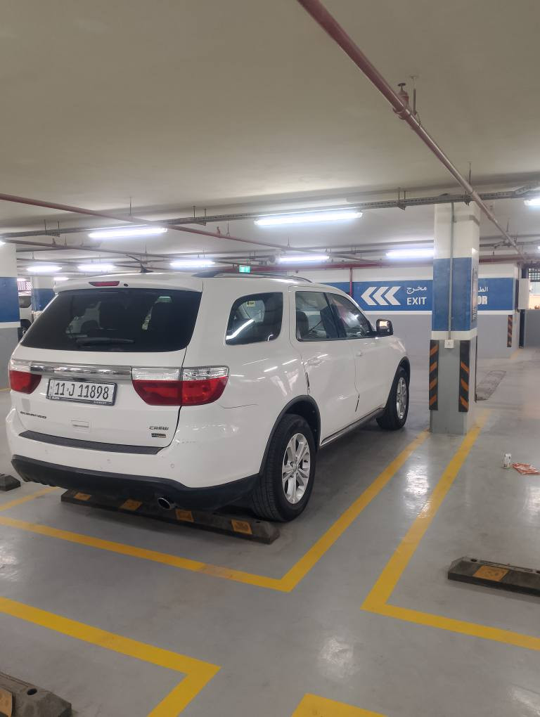 دورنكو 2012رقم بغداد باسمي تحويل ثاني يوم هزه جديده
صبغ فقط ربع باب خلفي الأيمن وبارد بخشم الجاملغ الايسر الكدام السعر 188
مكان السياره بصره الزبير اي استفسار ع الخاص أو اتصال ع الرفم *********** البصرة, العراق
