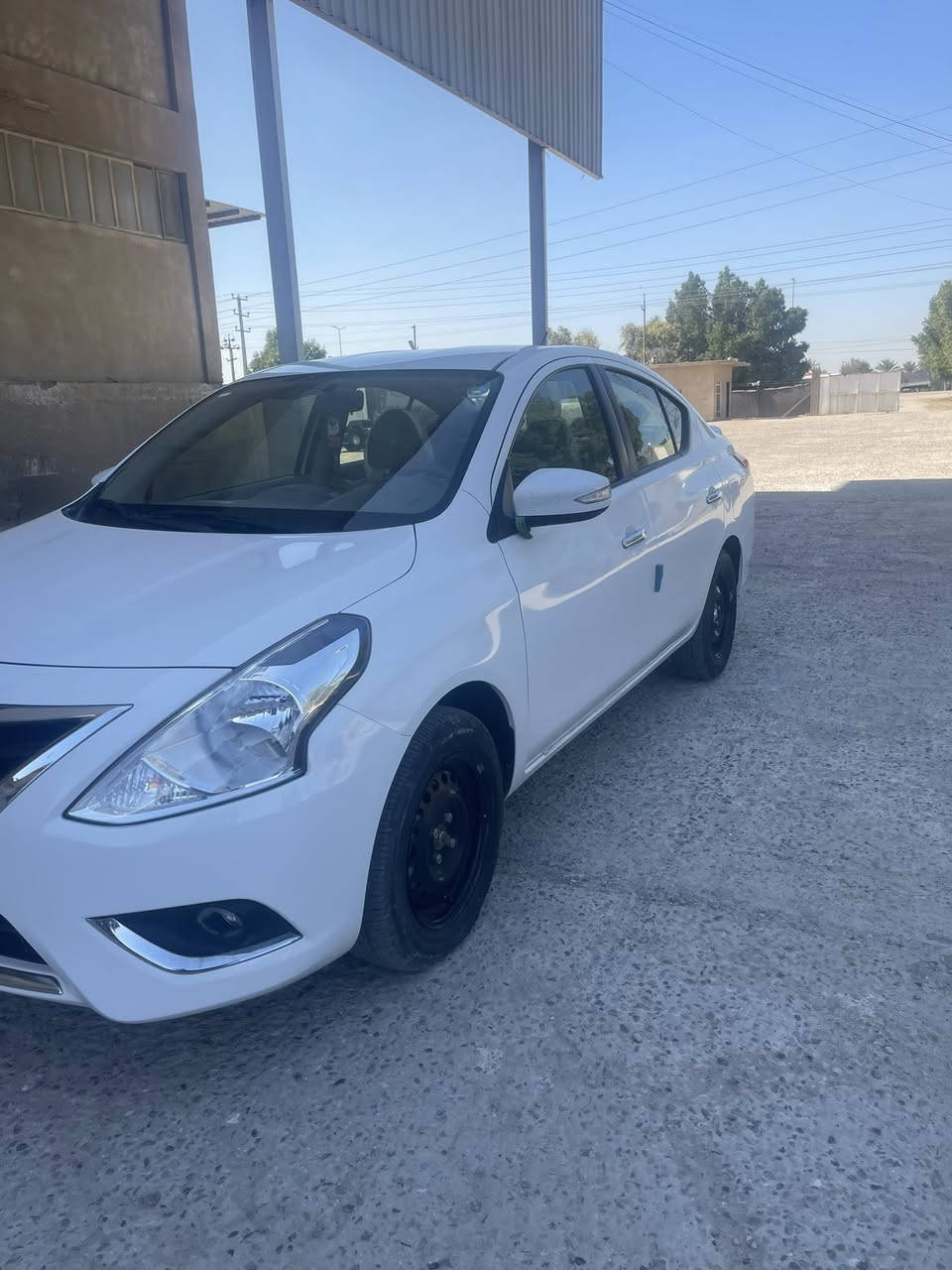 السلام عليكم                                                       نيسان ٢٠٢٥  
ماشيه ٣٠ الف اربيل مكفوله 
وكاله بسمي 
المكان بابل قضاء الكفل 
السعر ١٢٣ وبيهه مجال حك الجيه 
***********
