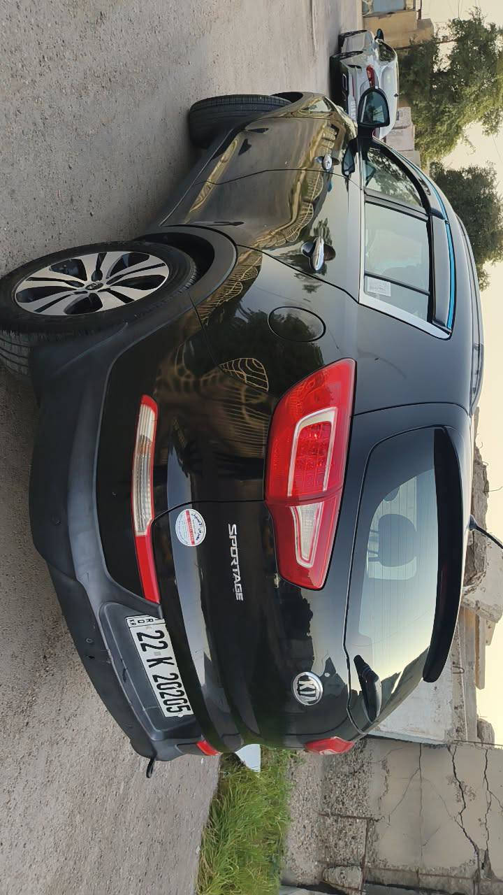 سبورتج 2013خليجي سياره مكفوله من صبغ والضربه 
فول مواصفات فتحه بنوراما كشن جلد سياره نضيفه بمعنه الكلمه تخم تاير حداديه كوله جديد رقم اربيل سنويه بأسمي ممتواجد عل فيس سعر 123$
 تصال***********
