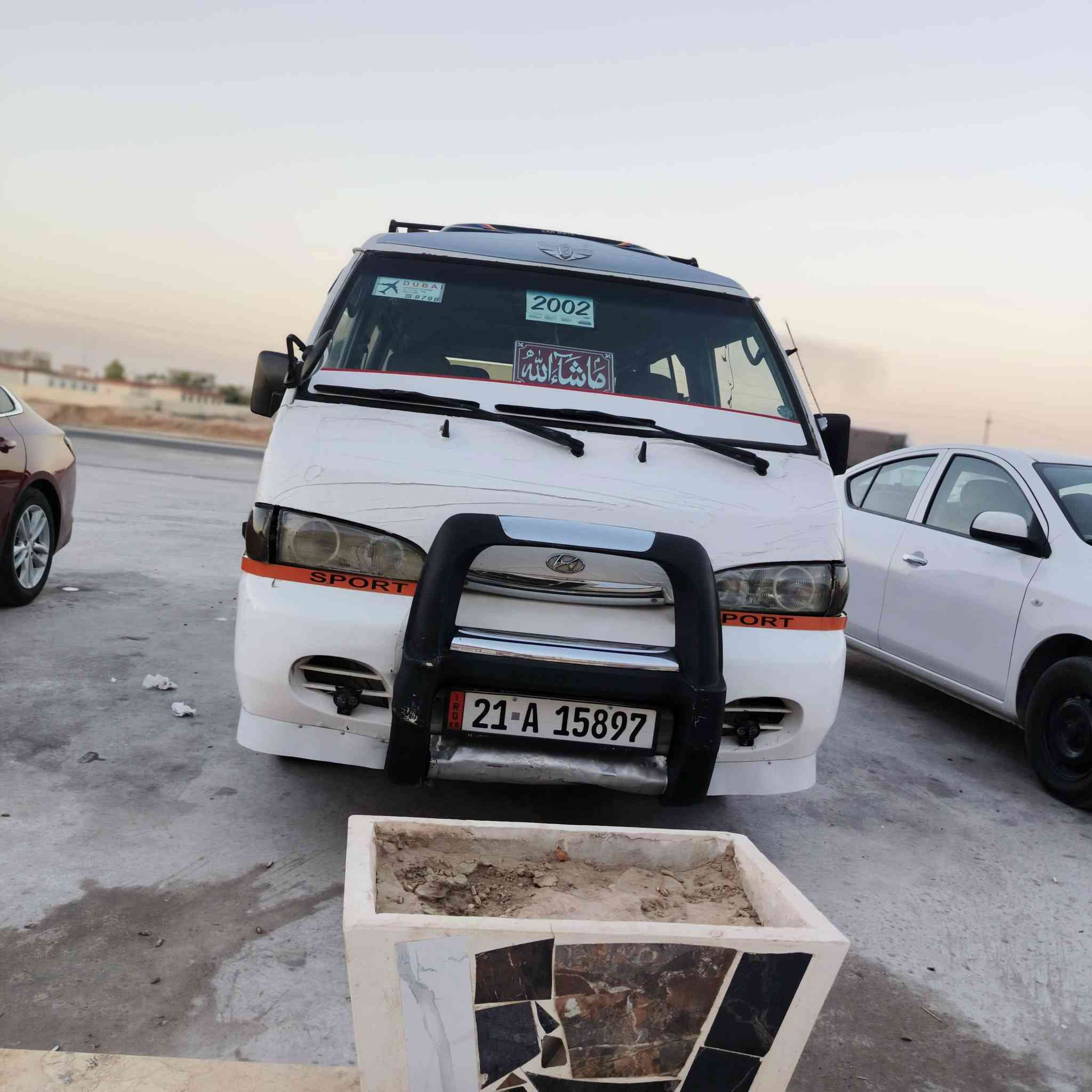 السلام عليكم كيا هونداي للبيع موديل السياره 2002 مكينه ونجي رقم سليمانيه مكان سياره تلعفر سعر ٧٠ وبيها مجال    رقم الهاتف ***********
