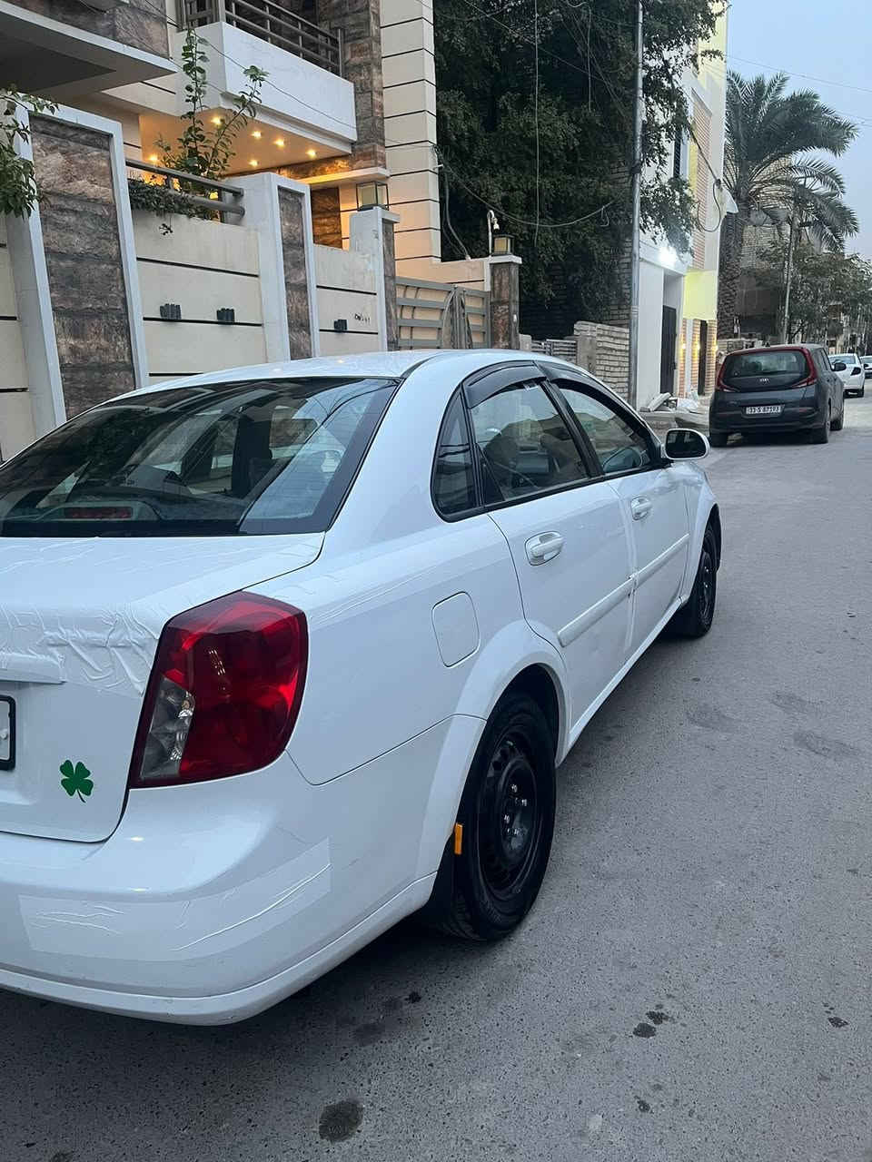 اوبترة 2013 للبيع بلقسط اكرر بلقسط
السيارة صدر امامي جديد 

تبريد شغال مكينة كير كلة مكفول 

تايرات نضيفة نضافتهن 80/100 

ويل حديد رقم جديد انكليزي اسليمانية

مكان السيارة بغداد حي القاهرة 

الرقم ***********بي واتساب
