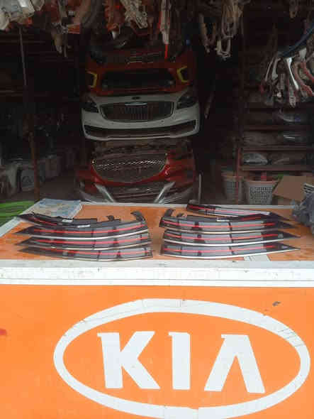 مجمع عادل البديري
لعنوان الديوانيه حي الصناعي 
للتوصل 
***********
يوجد توصيل جميع المحافضات
