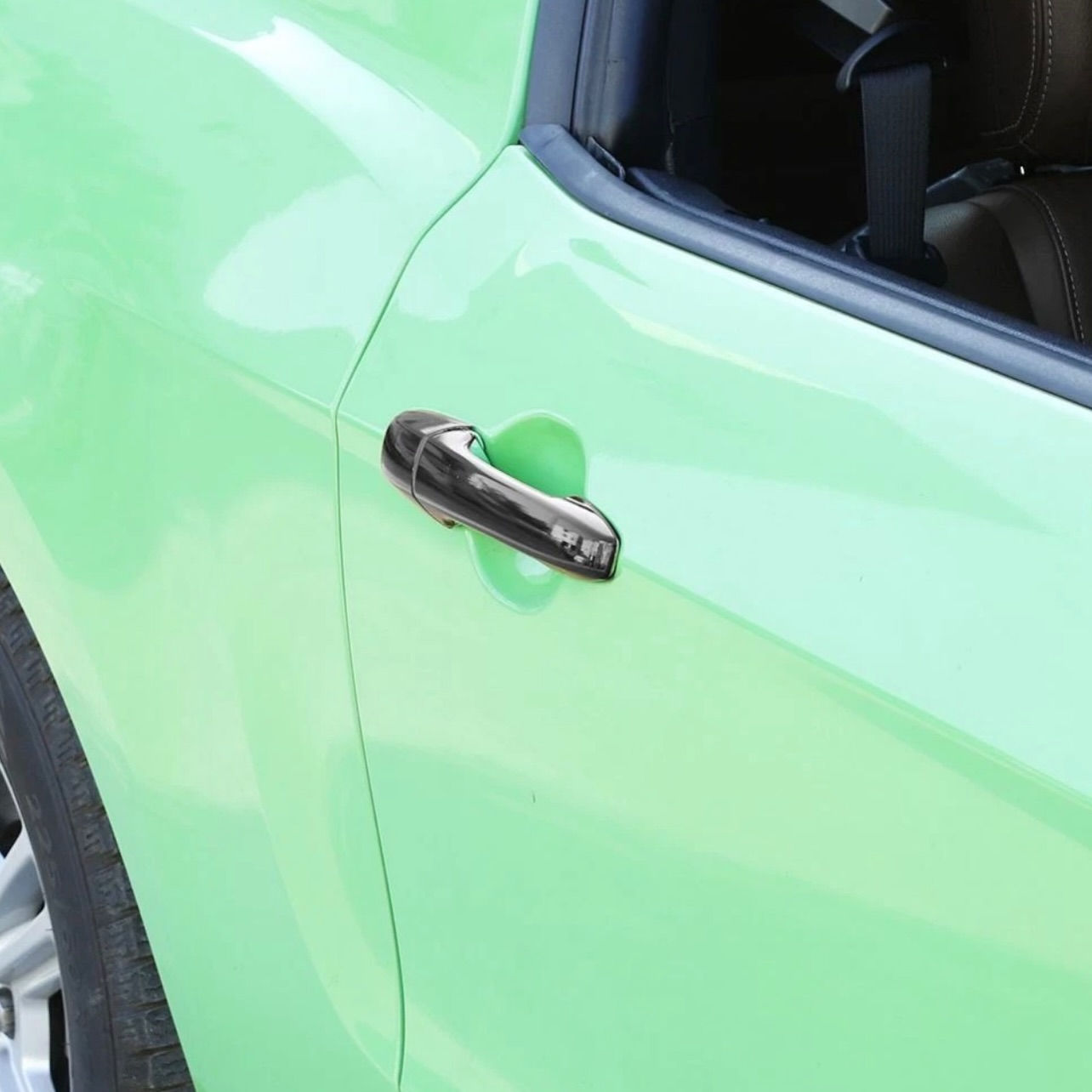 كفر يده باب اسود لامع موستنك 2010-2014

📛متواجد كل ايام الاسبوع من الساعه 2 ظهراا ولغايه الساعة 2 ليلااا
📛متوفر فتح وشد
🟠عنوان المحل👈🏻 بغداد/الشعب/حي التجار/شارع مدرسة بلقيس
🟢توصيل متوفر لكل محافظات العراق🚚
🟣 بغداد 5,000الف
🟤محافظات 6,000الف
☎️***********☎️

#ياسر_سبورت #mustang
