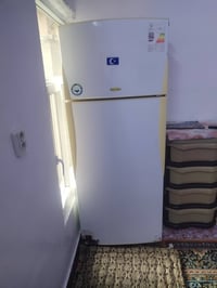 ثلاجه شغاله نضيفه سعر 150 طباخ شغال حته فرن نضيف ستيل سعر 125 07845521...