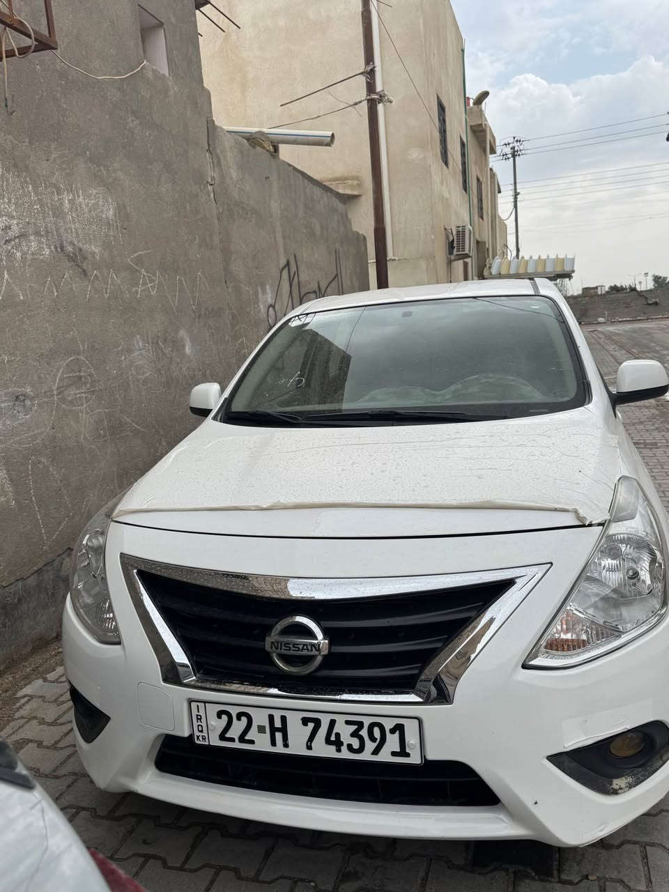 نيسان سني هندي  23ام لبليته زركه سياره مال بيت ما مشتغله تكسي نضيفه. كفاله عامه باسم شركه. سعر119بيها مجال للشراي الاستفسار *********** Singapore
