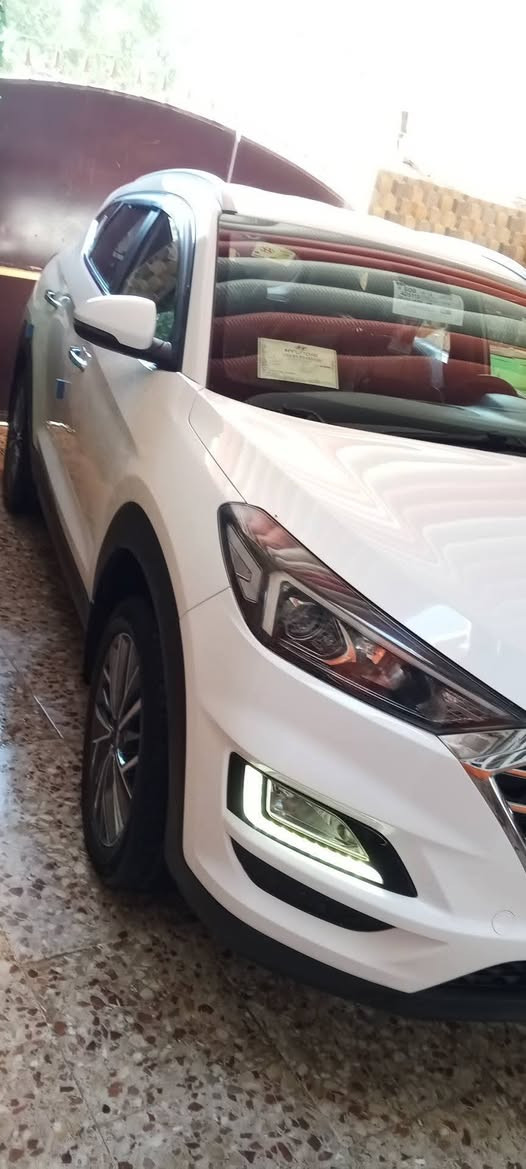 سلام عليكوم توكسان 2019كوري شركه كاصد باب اول مو جيكي رقم شمالي سليمانيه بسمي سنويه مجدد حد 2031سياره من شركه علا ايدي ماشيه ٨٠ الف كفاله عامه من صبغ  تبديل بارد وضع شركه محرك كير مامفتوح وضع  شركه موصفات فول فول بصمه تشغيل بيبان بصمه سايد بريك رجل تبريد جكمجه شكن لسيكي سبير وضع شركه كتلوكات كله مال شركه ويه باقي موصفات معروف سعر سياره205وبي مجال قليل  خاص مغلق مكان سياره كركوك ***********
