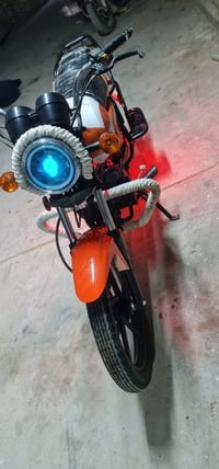 دايون نفخ • ٢٠٠ اس • اوراق اصولي