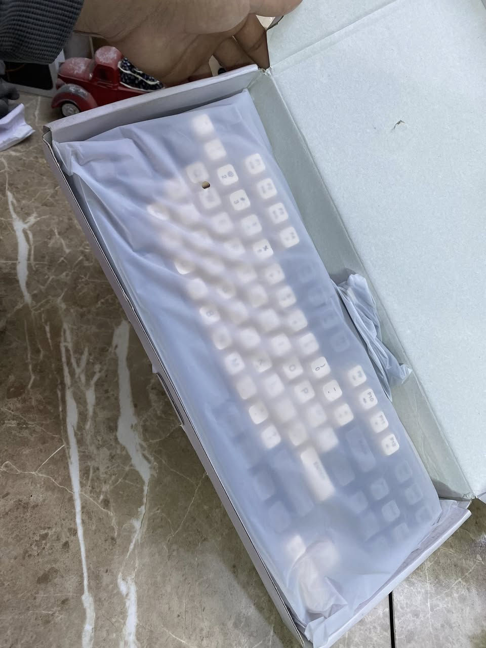 كيبورد بلوتوث ، 25 الف


**إذا كنت صاحب هذا الإعلان وتريد حذفه لأي سبب، رجاءا أرسل رسالة إلى الدعم الفني**