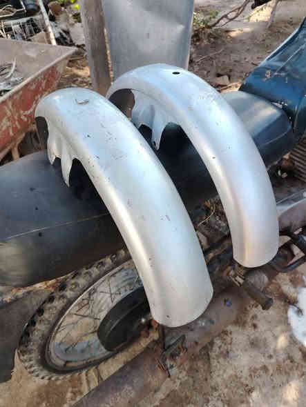 جاملغات أمامي نظيف مابيه شي لبيع توصيل موجود *********** بيه واتساب
