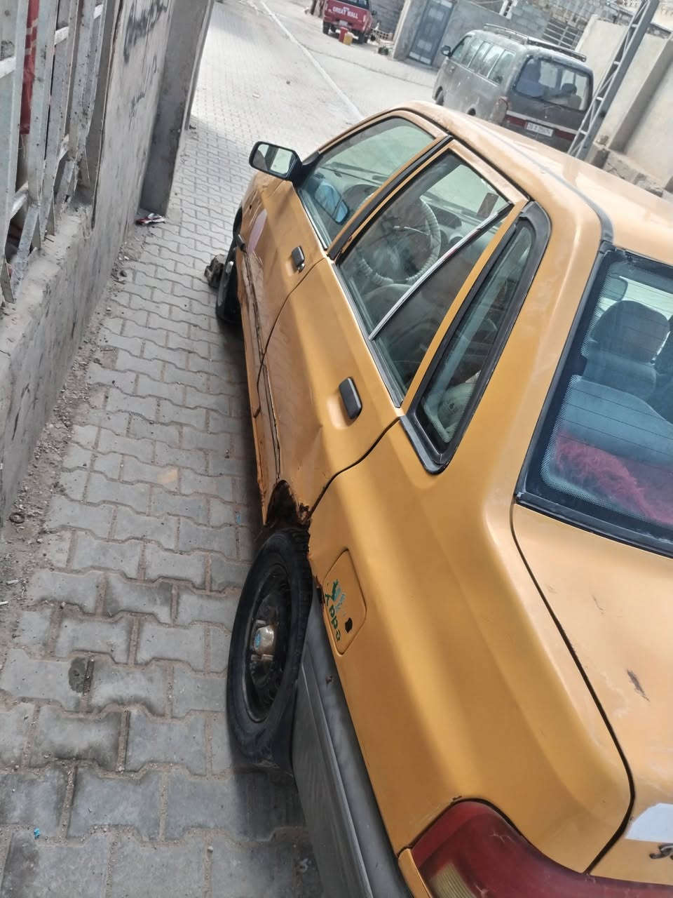 السلام عليكم للبيع سياره سايبه مديل ٢٠١٣ مكينه مشروطه كير بس رابع بي تفليتته حداديه حلوه تايرات زينات بدون راعي تكفل طلب عشار وسرقه مكان نجف سعر ٦ وراق لشراي تصال فقط مكلف بل نشر ***********
