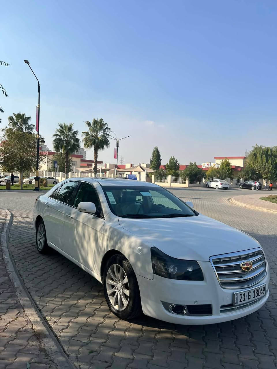 جیلی ئیمگراند ٨
٢٠١٣
لە شەریکەوە ١ دەست
١١٤ هەزار رۆشتوە
بێ بۆیاخ. بێ شوخت. بێ چاڵ و قوپاوی
هیچ هیچی نیە زۆر پاک و تازە ماوەتەوە
هەموو گیانی بە شەرت و سۆنەرم داناوە
فوول مواسافات. کوشن کارەبا و ئاوێنە کارەبا و شاشە ئایپاد
پشت و پێش کامێراو ٤ حاسە
رەقەم و سەنەوی تا ٢٠٣٠ تازەیە

0750 158 0100 
Viber - whats up السليمانية, العراق
