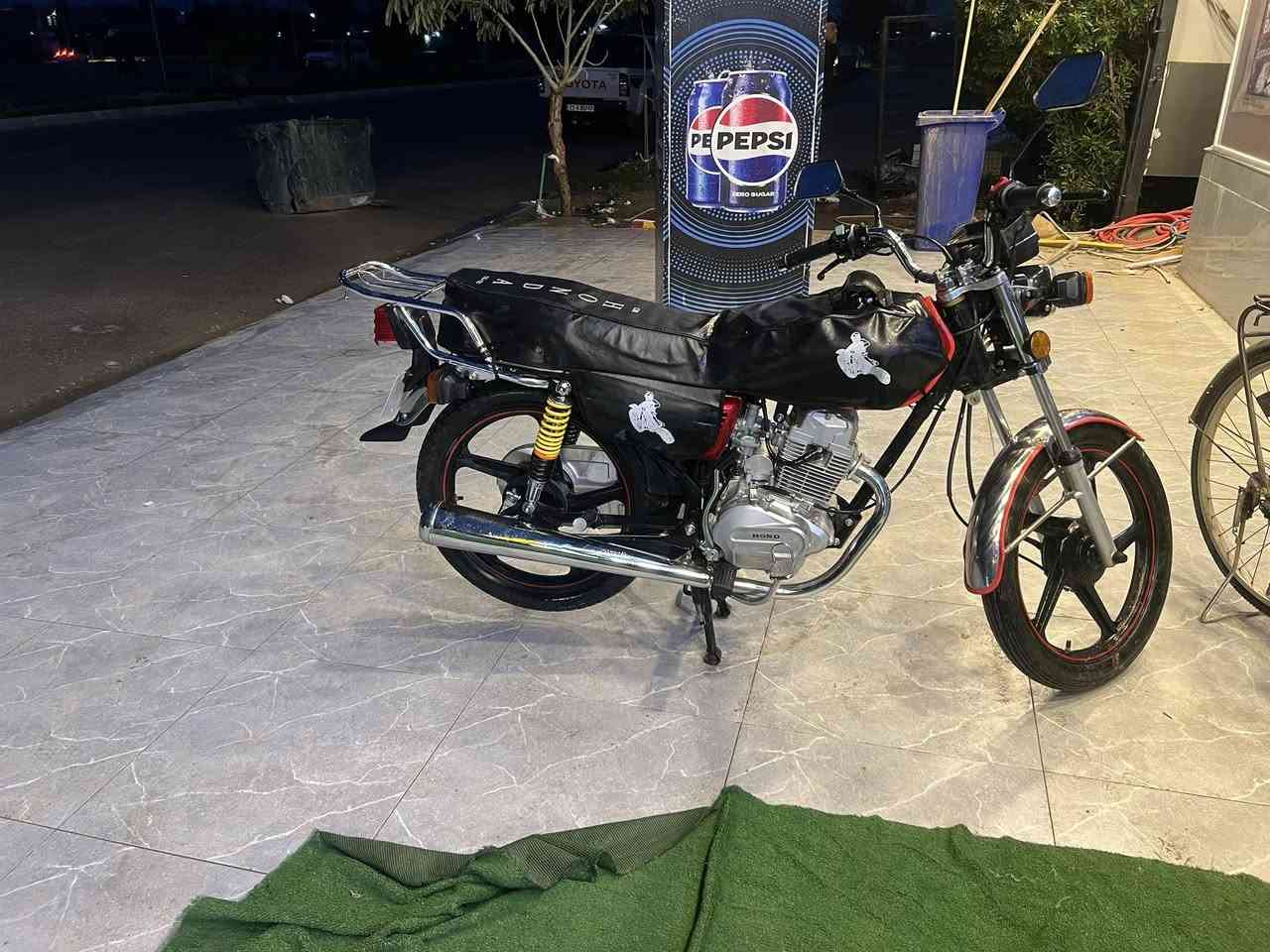 ماتور بو فروشت مودليه ٢٠٢٦


**إذا كنت صاحب هذا الإعلان وتريد حذفه لأي سبب، رجاءا أرسل رسالة إلى الدعم الفني**