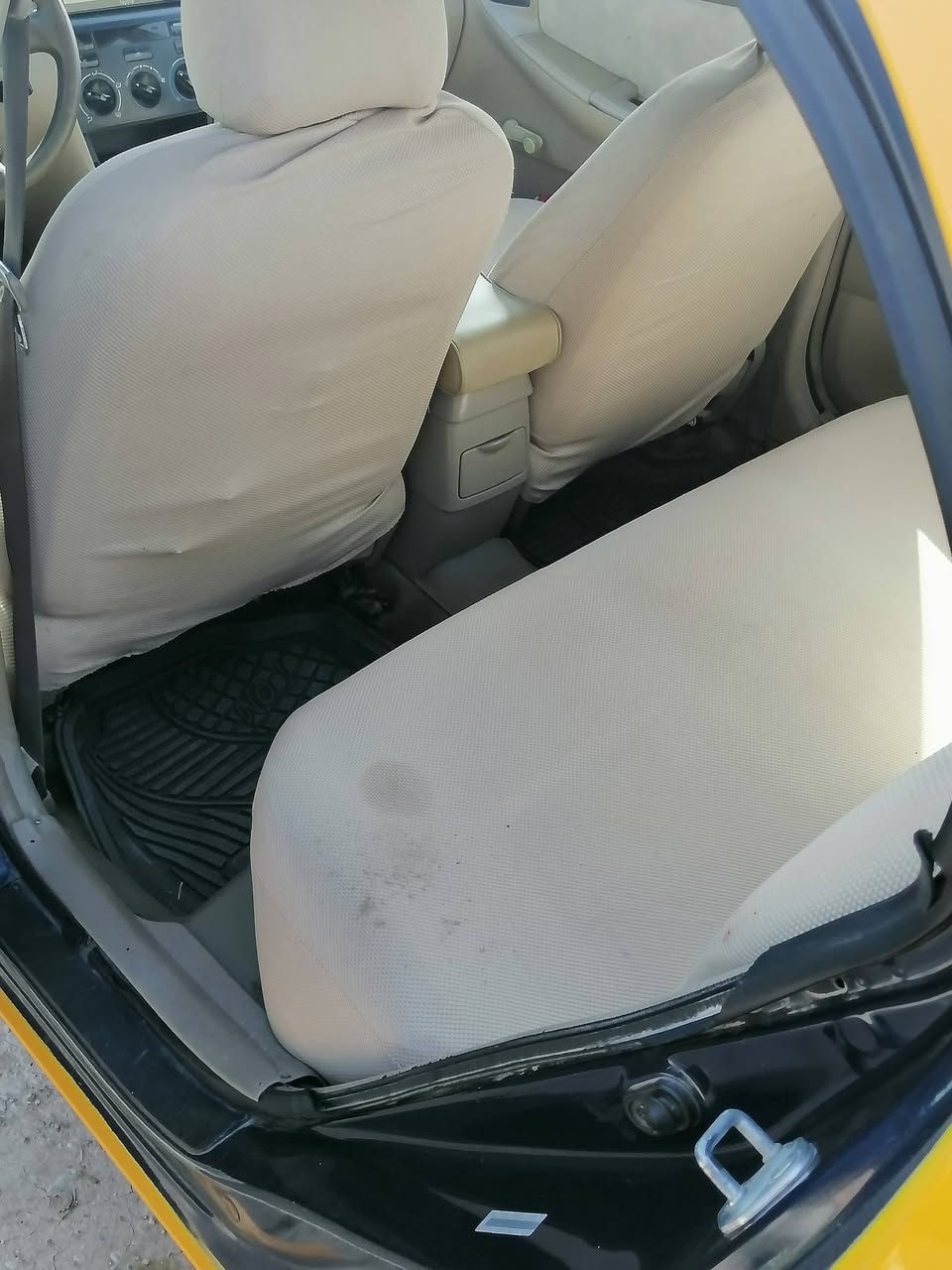 كورلا نحله موديل2007مشروع وطني رقم دولي شرط تحويل نقابه صفر غرامات صفر كير اوتوماتيك شرط محرك حجم 18صدر جديد صبغ جديد هزه جديده سنويه لحد 2031ضرر قطعتين مبدل بنيد جاملغ امامي باقي تصفيات تكسي سياره جاهزه للشغل كبل كهربائيات شغال شاشه ايباد كلها شرط وارد كندي  السعر 73 بي مجال ***********
