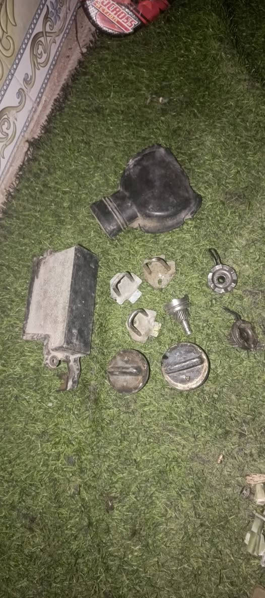 للبيع باتريات مال دراجة 120ودراجة60شرط الشغل الكبار سعرهن7الواحد ولزغير ب4شرط الشغل+كلج خلفي مال فراشة سعرة3الف+سلف عدد2شغالات رياضي السعر50الف الواحد+غراض قباقة وشوتة وهيج اشياع لاسعار الف الفين وهاكذا مكاني كربلاء حي الغدير يم الصورة للتصال *********** متواجد واتساب كذالك وماسنجر كذالك
