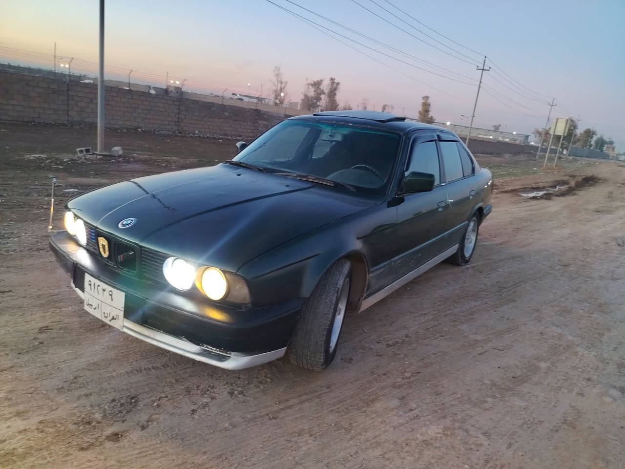 بيئم موديل91كيرمكينه به شه رت مكينه 525كبسي كير عادي اوليات به شه رته سنوي اصلي خوي له كه لا جام كاربايه 4تايه ويلي نويه ته قه رقه ي به شه رته بخ لوجواني كرايه بيش بشتي كبسه سياره كي هه تا بلي خاوينه جوانه هيج عه يبي نيه نرخ 30مجالاكي برايانه ***********واتساب /فايبه ر
