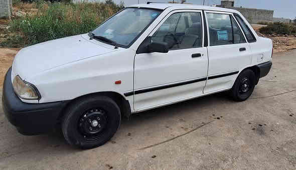 سايبة 2012 رقم أنگليزي مكفولة تبديل وضربة گير ومكينة مكفولات حدادية صدر جديد تخم تاير جديد السنوية 2027 السعر 37 وبية مجال للتواصل *********** واتساب
