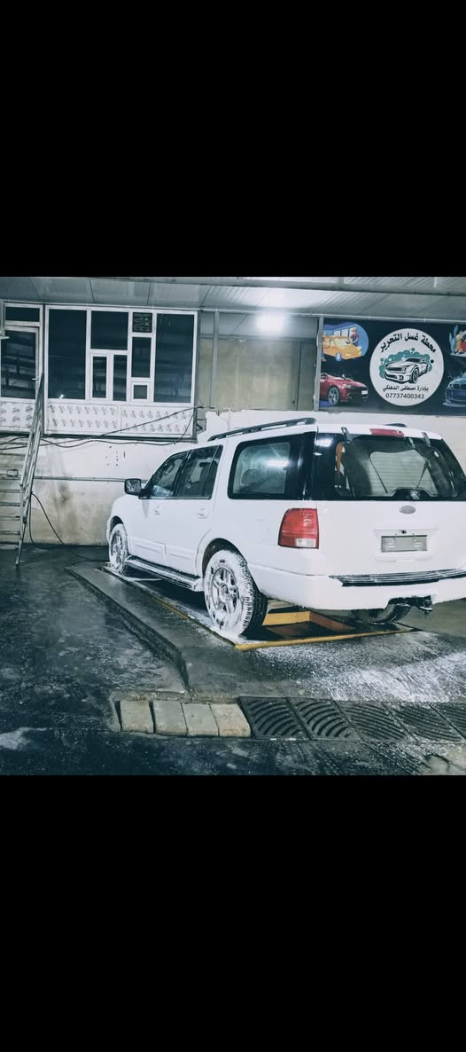 سلام عليكم فورد 2006 كير ومكينه ملكه 3000 مكفولات تبريد شغال حداديه 60% باتري جديد شاشه بلوتوث سياره شغل ترايك وين متريد السعر,,43 ,,مكان السياره بابل القاسم *********** ,,, ***********
