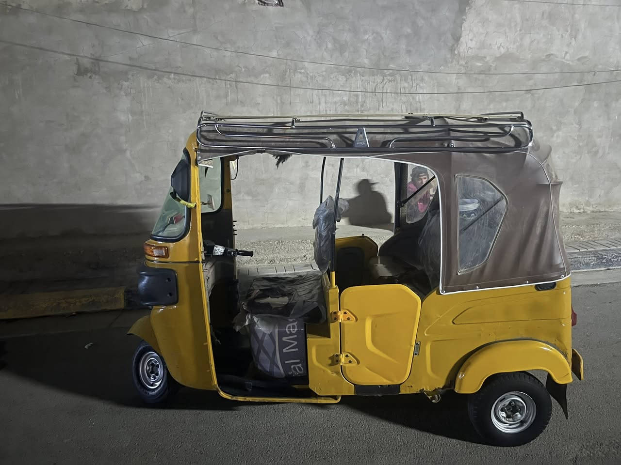 تكتك 21 /1/6 للبيع تكتك خير من الله كدامكم 
مايحتاج اسولف المو شراي لايخابرني السعر 8 مليون قفل قفل 
لاستفسار ***********
