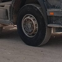 وياله 22/5 عدد 4للبيع السعر 325للاتصال 07740810208