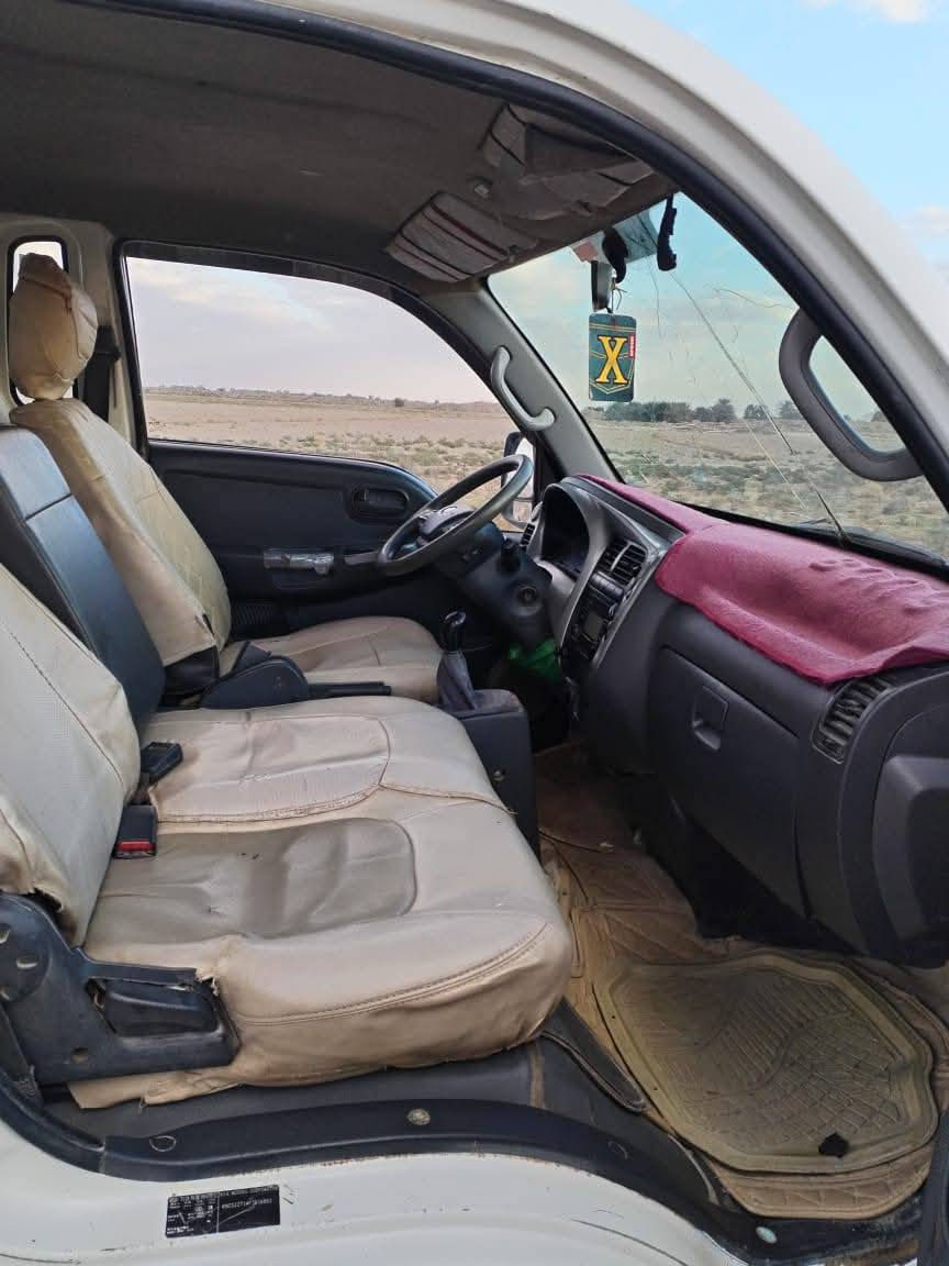 سيارة كيا حمل 2015
السعر98
سيارة كفالة عامة من الصبغ والتبديل والضربة وحتى البارد
سيارة جديده ما متعوبة 
مكينة مكفولة شرط برغي ما مفتوح بيها 
رقم ذي قار  مشروع وطني سنوية جديده لل2029 تحويل مباشر
رقم شاصي واضح جداً
شاصي مكفول 
تبريد وتدفئة كلها شغالة وضع شركة
تخم تاير جديد 
كهربائيات كلها شغالة 
مكان السيارة ناصرية للاستفسار اكثر الاتصال على الرقم
***********
