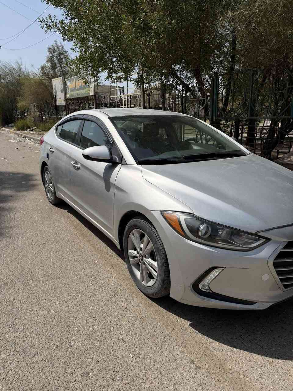 النترا
للبيع
موديل 2017
بيهاصبغ 5قطع
صبغ بدون دواخل
سيارة رقم اربيل بسم شركة تريد تحويل او وكالة
محرك كير صدر تبريد كلة تمام
السعر 92 ورقة وبيها مجال
مكان بغداد  
للستفسار ***********
