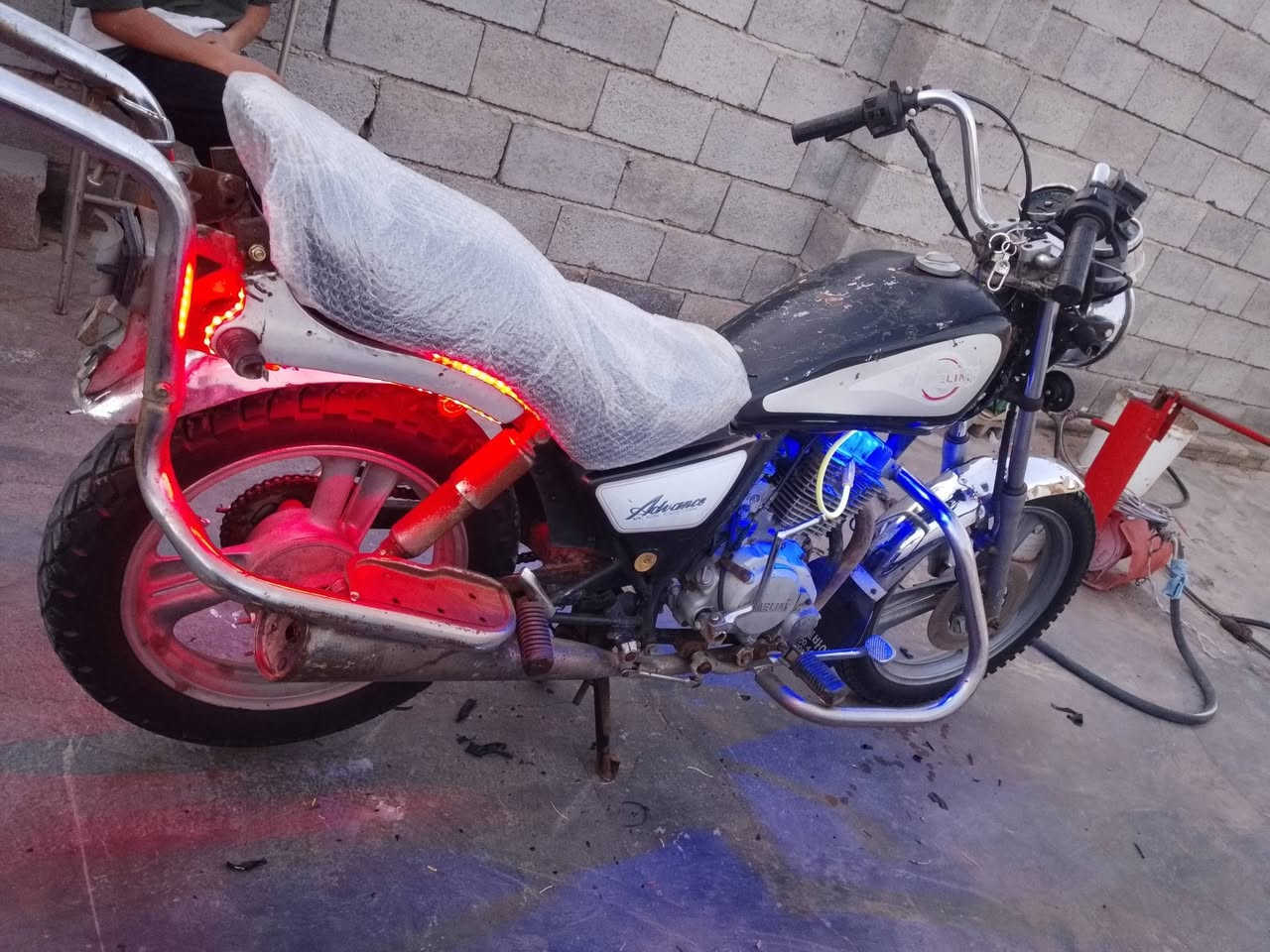 ماطور دايلم للبيع نضيف نكره سلف مكينه خرسه بس مبدل كازكيت حلوه كلش كاعد المطور سعر 350ستفسار ***********
