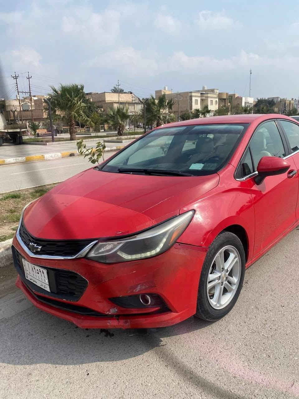 كروز موديل 18
محرك 1400  تيربو 
ماشيه 189كم 
حادثها كما موضح بالصور  تعمير خشم البنيد  وصبغ
فول عدا الفتحه  بيها ملاحظات  شوف العين 
مواصفات LT
هزة جديدة
 رقم انكليزي  ذي قار   
غرامات صفر  
المكان ذي قار الناصرية مركز 
***********
السعر ٧٥ وبيها مجال
