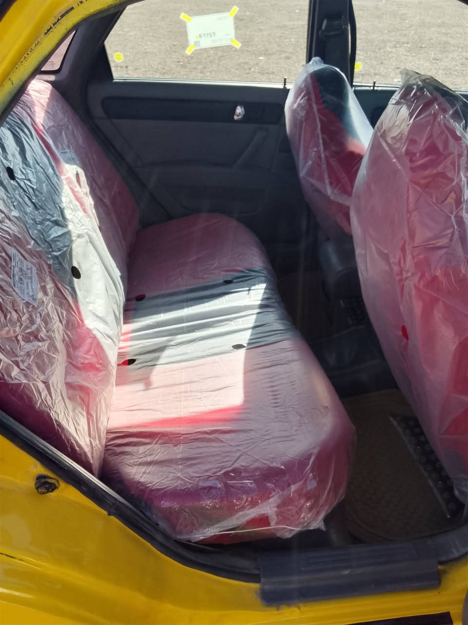 السلام عليكم اخوان
اوبترا موديل 2011 السياره كفاله بيه طخه شويه بل جاملغ فقط  عامه كير ومحرك بلايلون حداديه خير من الله حيل حلوه السياره أحله من الصور السعر 80$ وبيه مجال حك جيتك رقم جديد للاستفسار ***********💛
