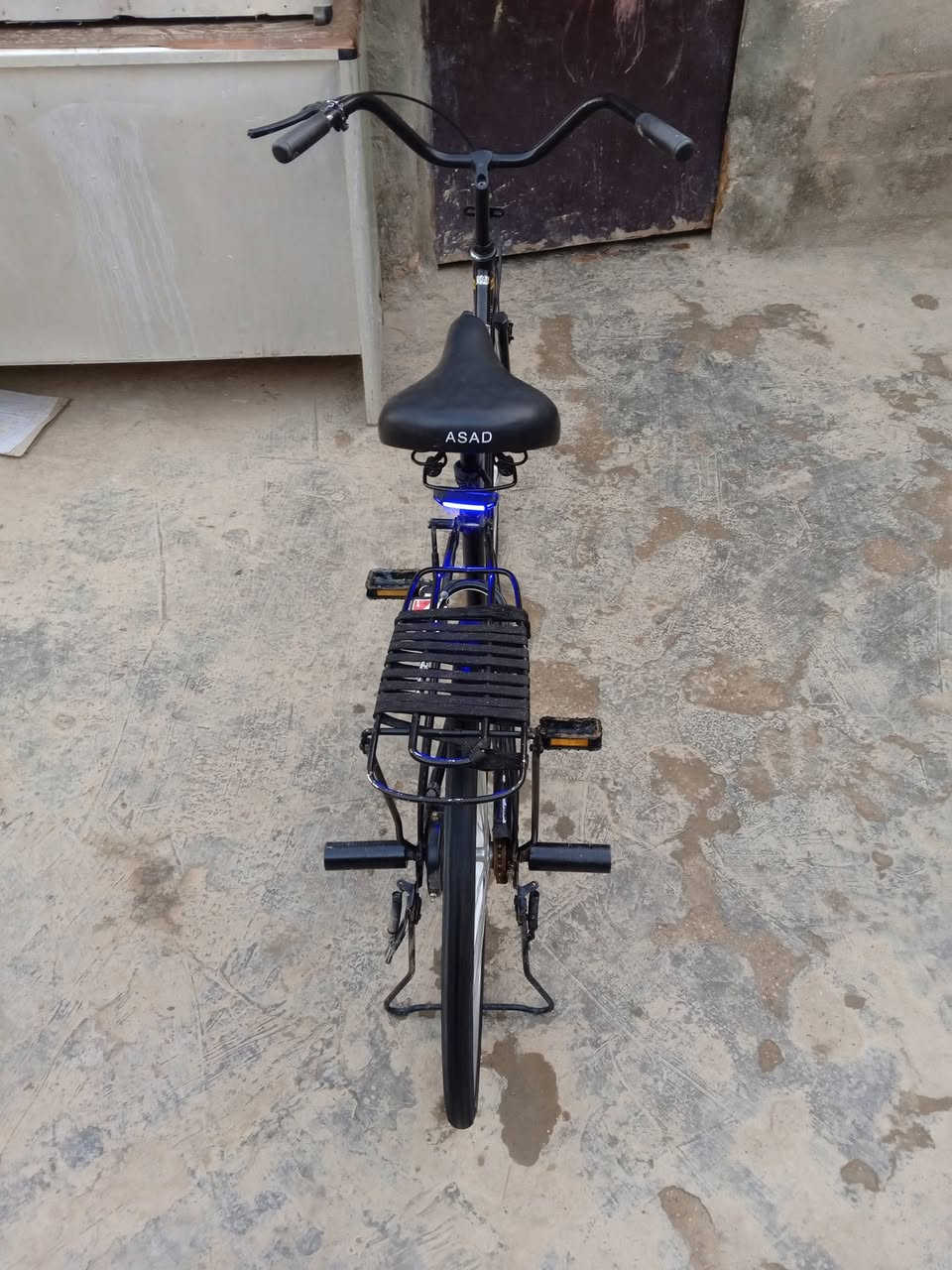 السلام عليكم شباب بايسكل بناتي حجم 26 وياك تمقات سعر 85 وبي مجال مكان الكوت حي الجهاد


**إذا كنت صاحب هذا الإعلان وتريد حذفه لأي سبب، رجاءا أرسل رسالة إلى الدعم الفني**